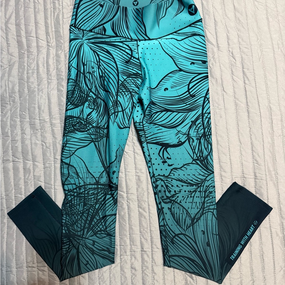 Women’s Teal Floral Patterned Leggings